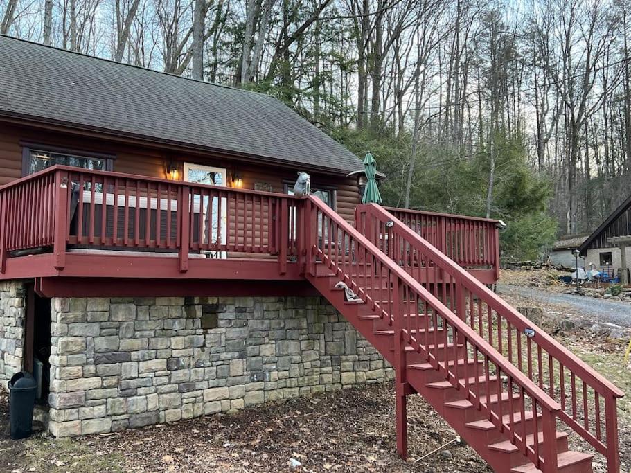 Cubs Den - Hot Tub- Walk To Lake- Fire Pit - Kayaks Oakland Exterior foto